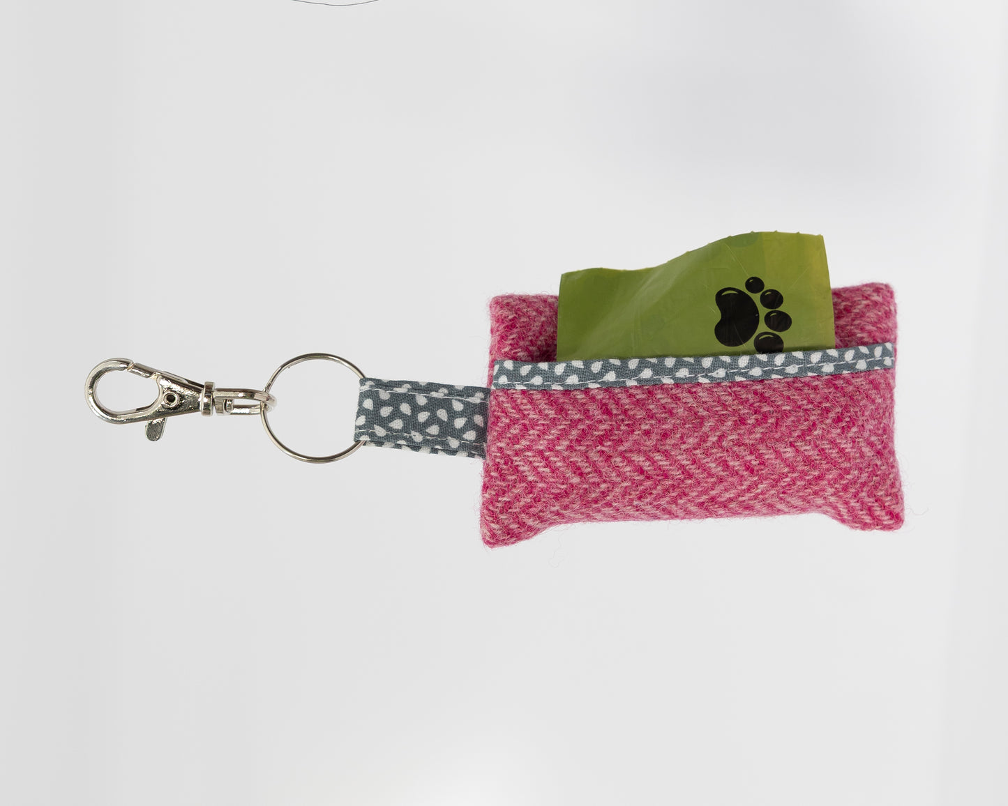 FULL SET - Pink / Collar, Lead, Bow Tie and Poo Bag Holder