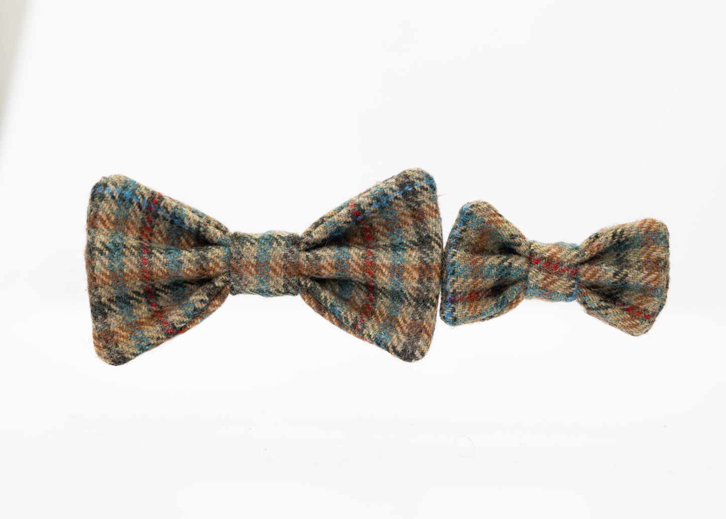 FULL SET - Traditional Check / Collar, Lead, Bow Tie and Poo Bag Holder