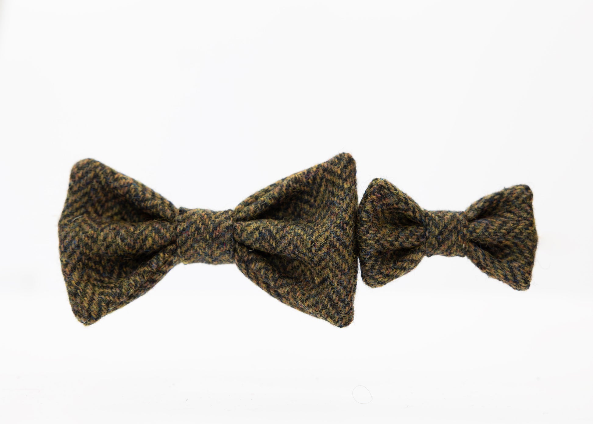 moss herringbone tweed dog bow ties