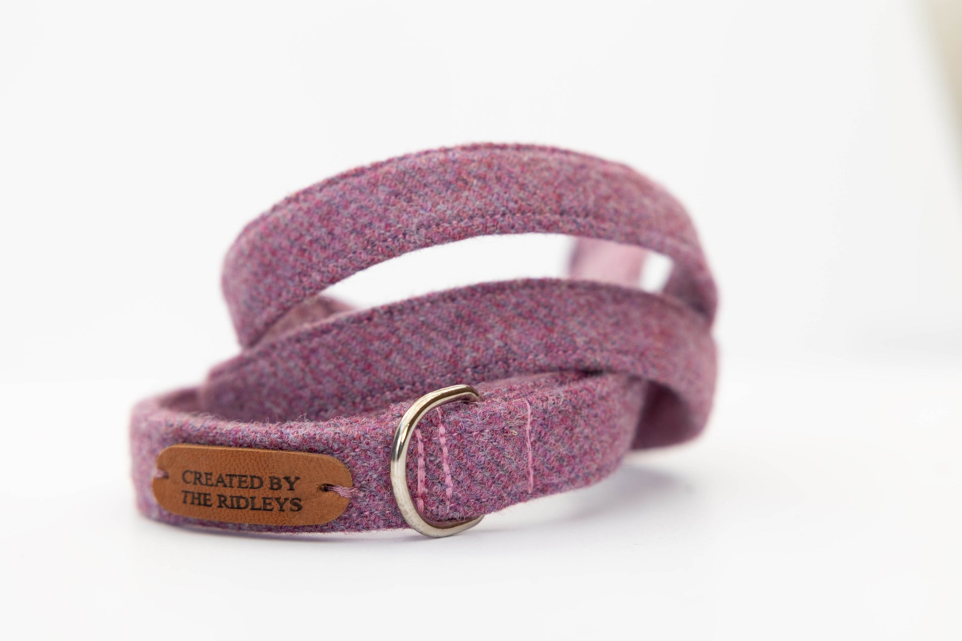 purple tweed dog lead created by the ridleys