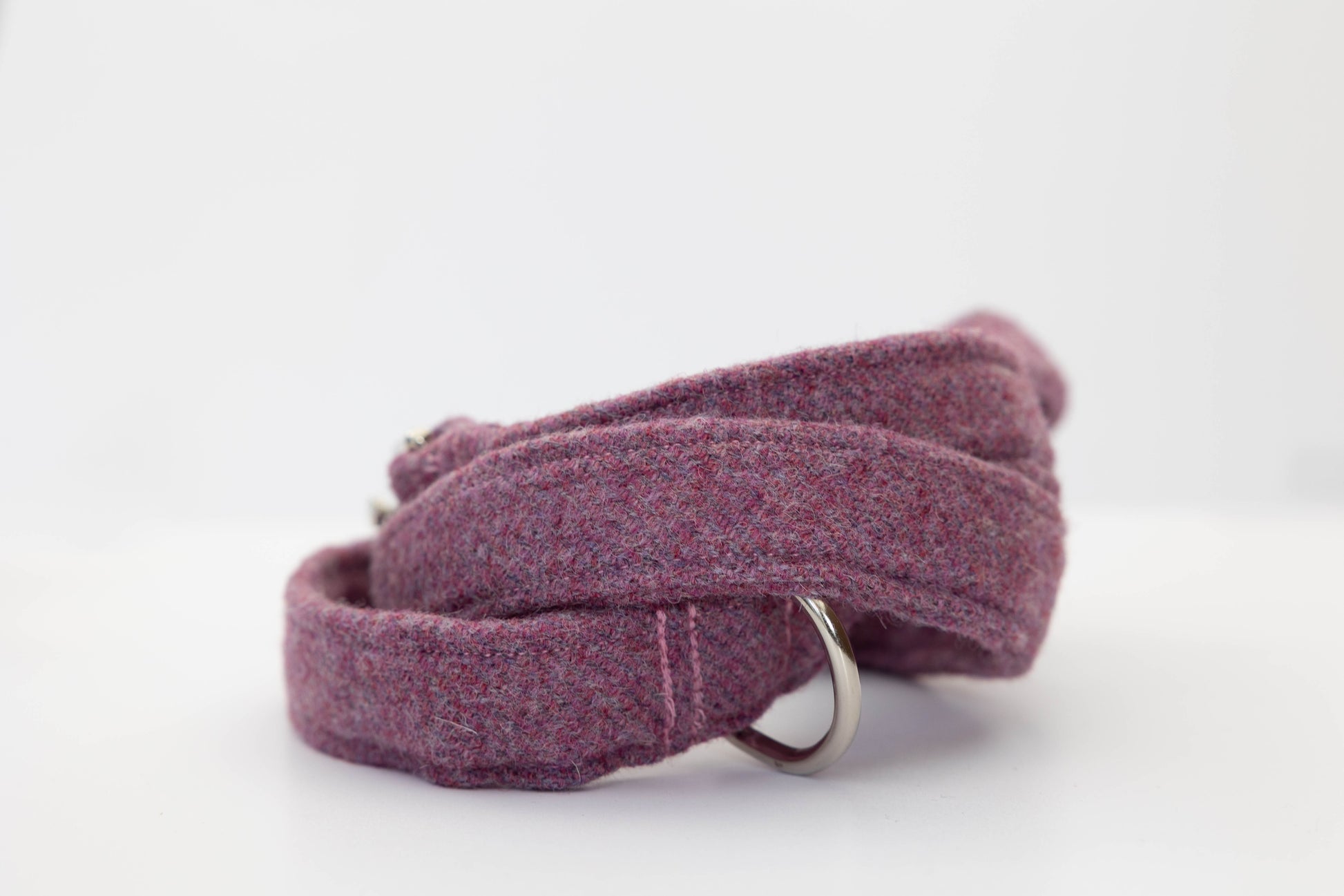 purple tweed dog lead created by the ridleys